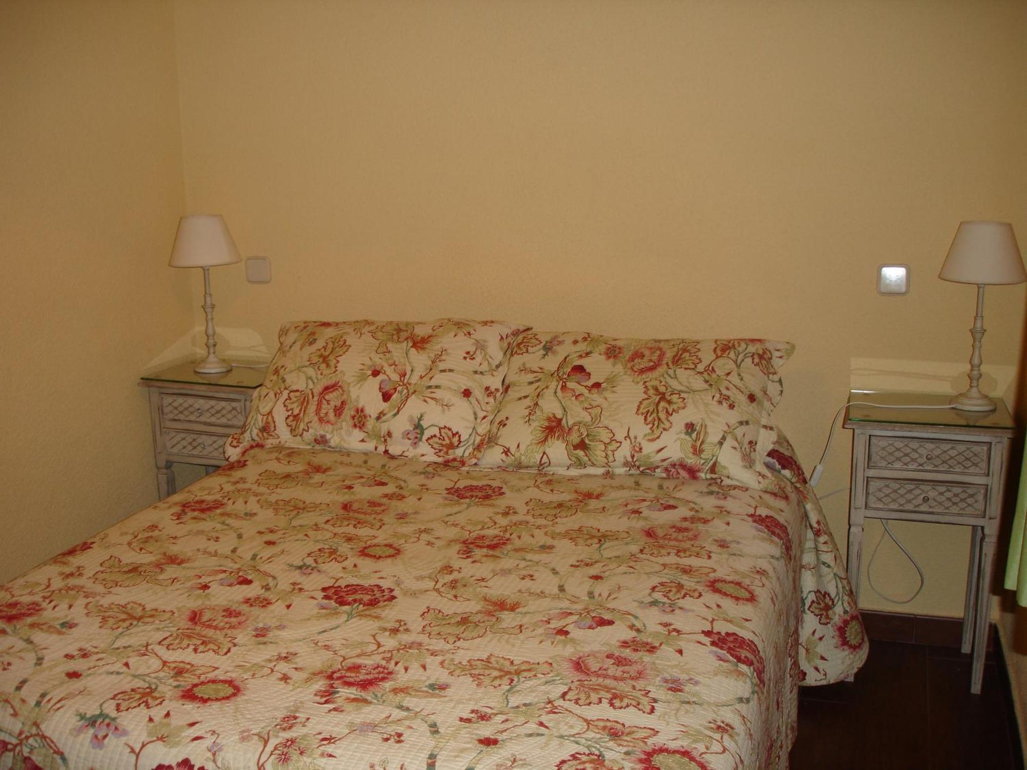 Hostal Puerta Bonita Vista Alegre مدريد المظهر الخارجي الصورة
