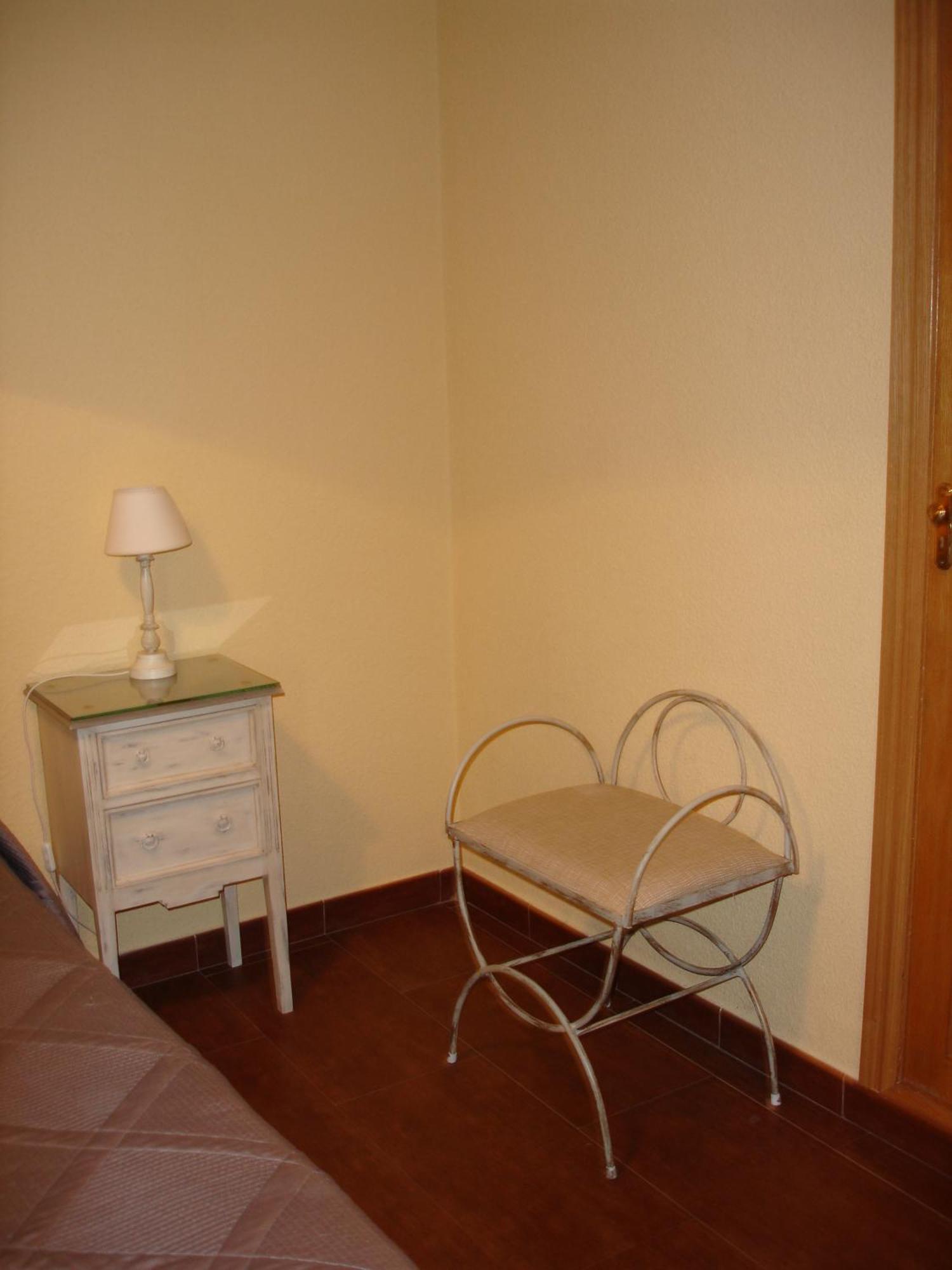 Hostal Puerta Bonita Vista Alegre مدريد المظهر الخارجي الصورة