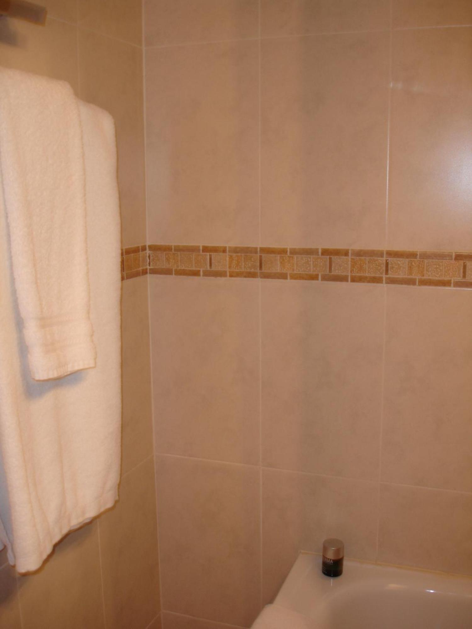 Hostal Puerta Bonita Vista Alegre مدريد المظهر الخارجي الصورة
